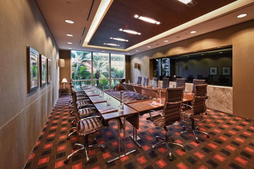 De Convencoes De Talatona Hotel Luanda Kültér fotó